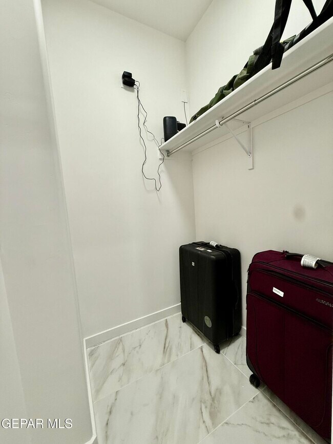 Building Photo - 15052 DESTINATION