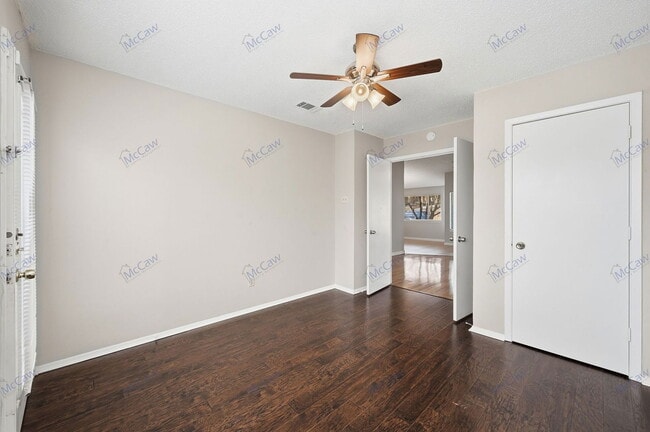 Building Photo - 2409 Sendero Trail