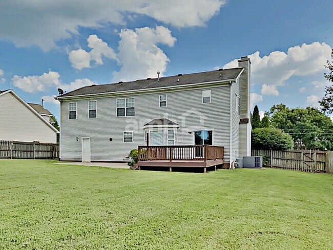 Building Photo - 2581 Douglas Ln