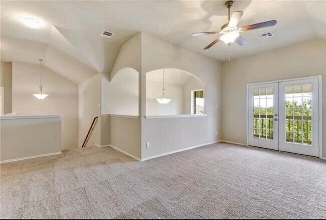 Building Photo - 4/3.5 in Teravista - Great home, Community...