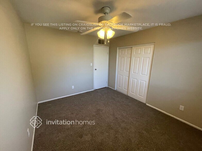 Building Photo - 9201 N 18th Ave