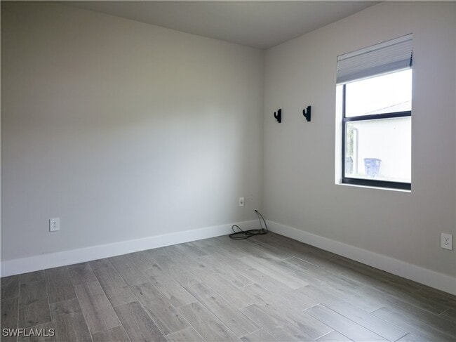 Building Photo - 6144 Higgins Ave