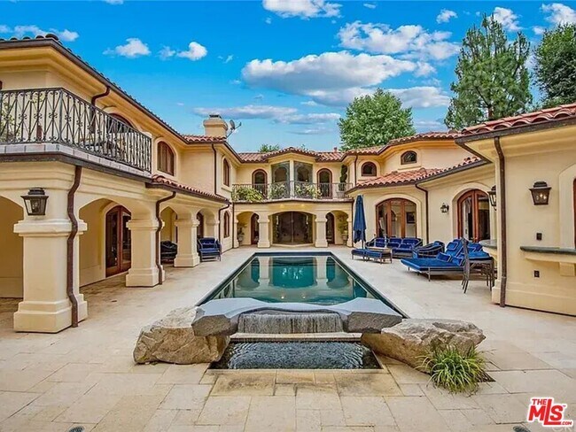 Building Photo - 6005 William Bent Rd