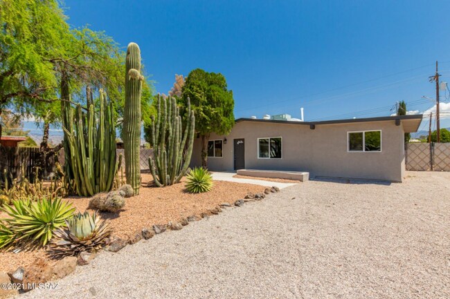 Primary Photo - 7941 E Hayne Pl