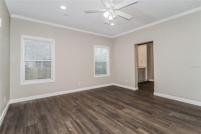 Building Photo - 5430 Rose Ave