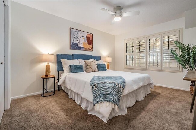 Building Photo - 14818 Winding Creek Ct