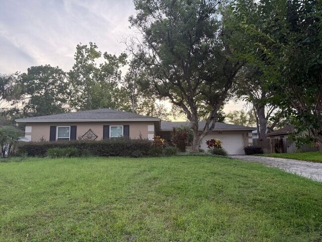 Primary Photo - 104 Hatfield Ct