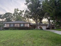 Building Photo - 104 Hatfield Ct