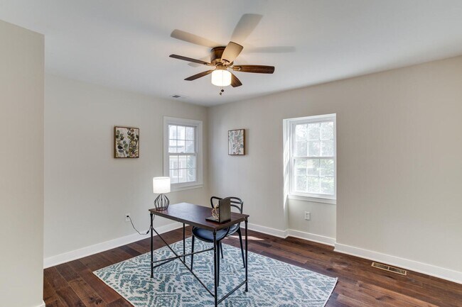 Building Photo - Fabulously Renovated 4 Bedroom, 3.5 Bathroom Home In Close in Potomac!!