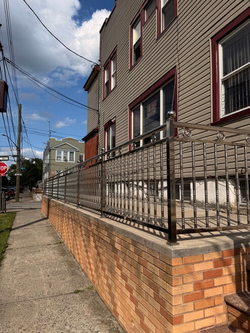 Building Photo - 93-02 202nd St