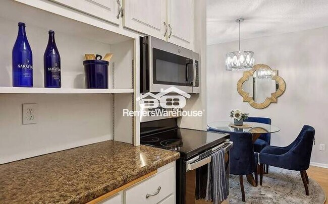 Building Photo - Available Now: Beautiful Fully Furnished 2...