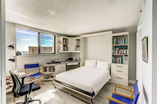 Building Photo - 200 Ocean Trail Way