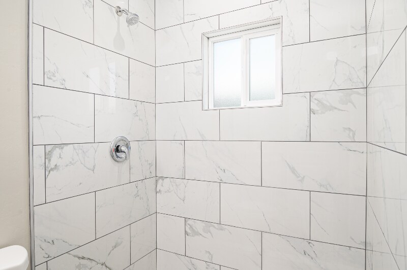 Building Photo - 1222 N 13th Ave