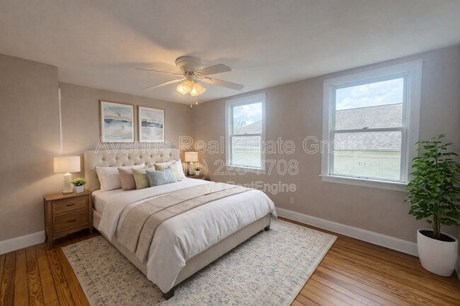 Building Photo - 240 W Essex Ave