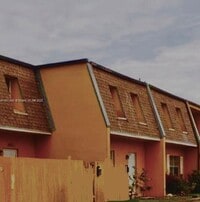 Building Photo - 2625 NW 60th Way