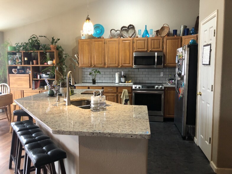 Building Photo - 2590 5th St SW