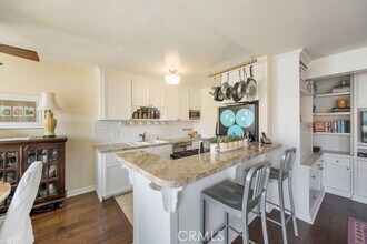 Building Photo - 1720 Ardmore Ave