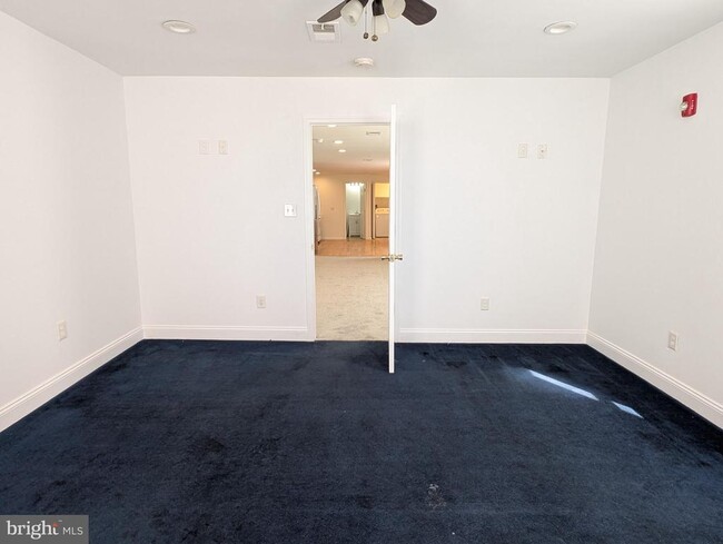 Building Photo - 2532 Coral St