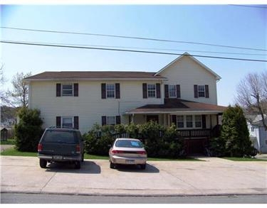Primary Photo - 141 Church St