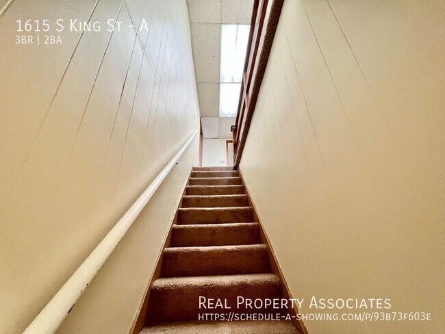 Building Photo - 1615 S King St