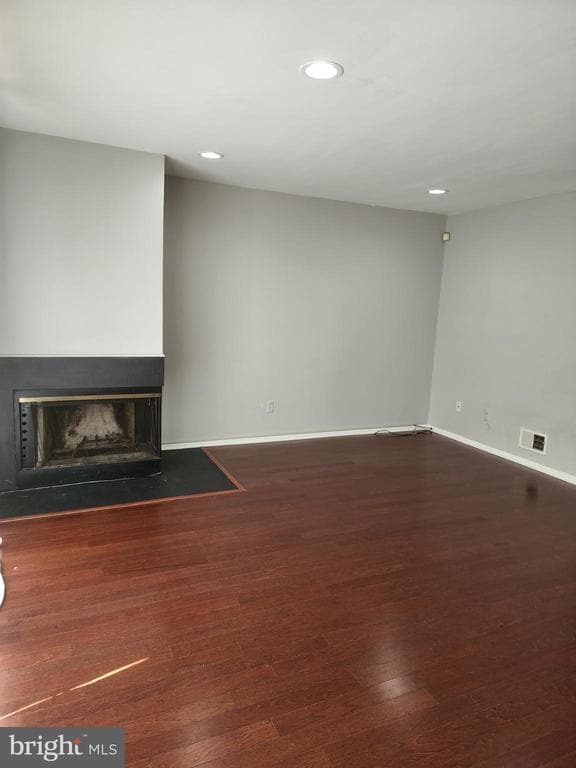 Building Photo - 182 Scobee Ln