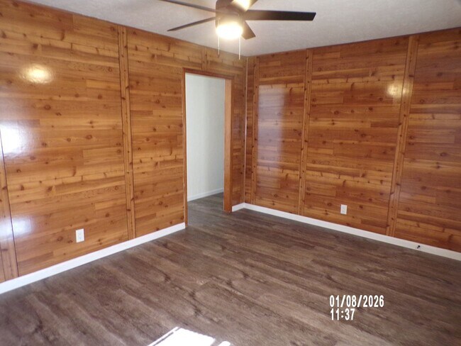 Building Photo - Great re-do