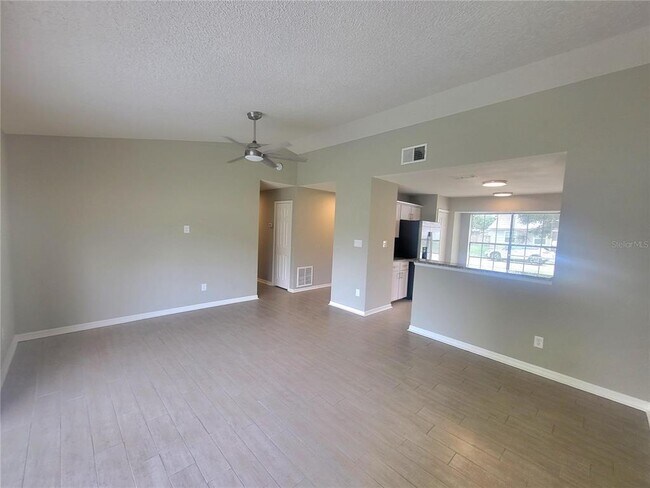 Building Photo - 5415 Higgins Way