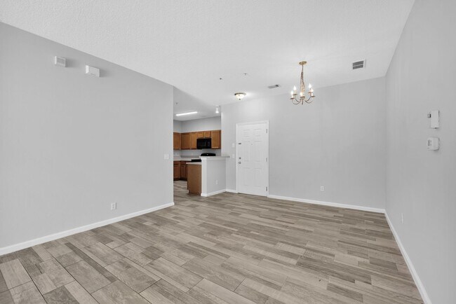 Building Photo - Limited-Time Rental Deal with move-in BONUS