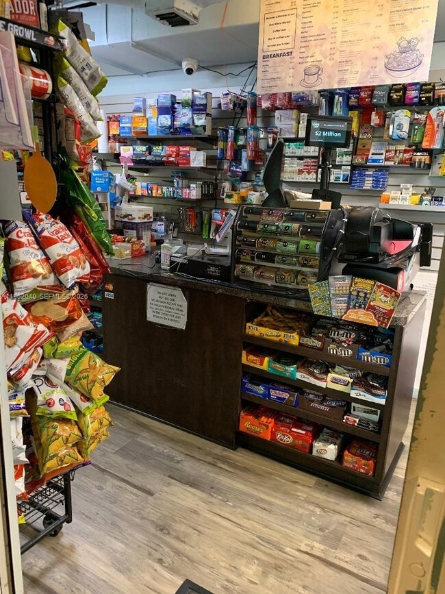 Building Photo - 325 S Biscayne Blvd