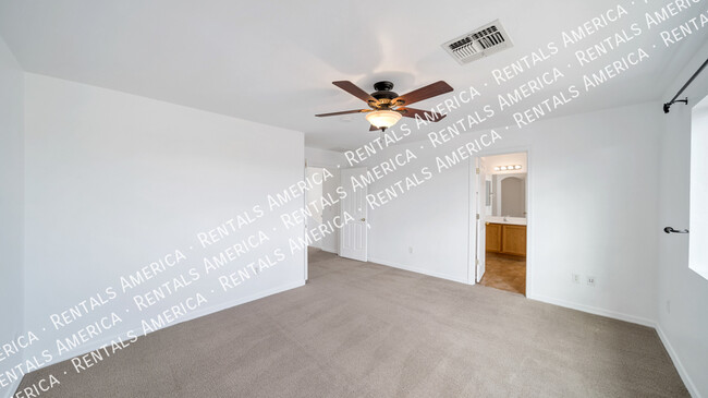 Building Photo - 14163 South Avenida Zumba