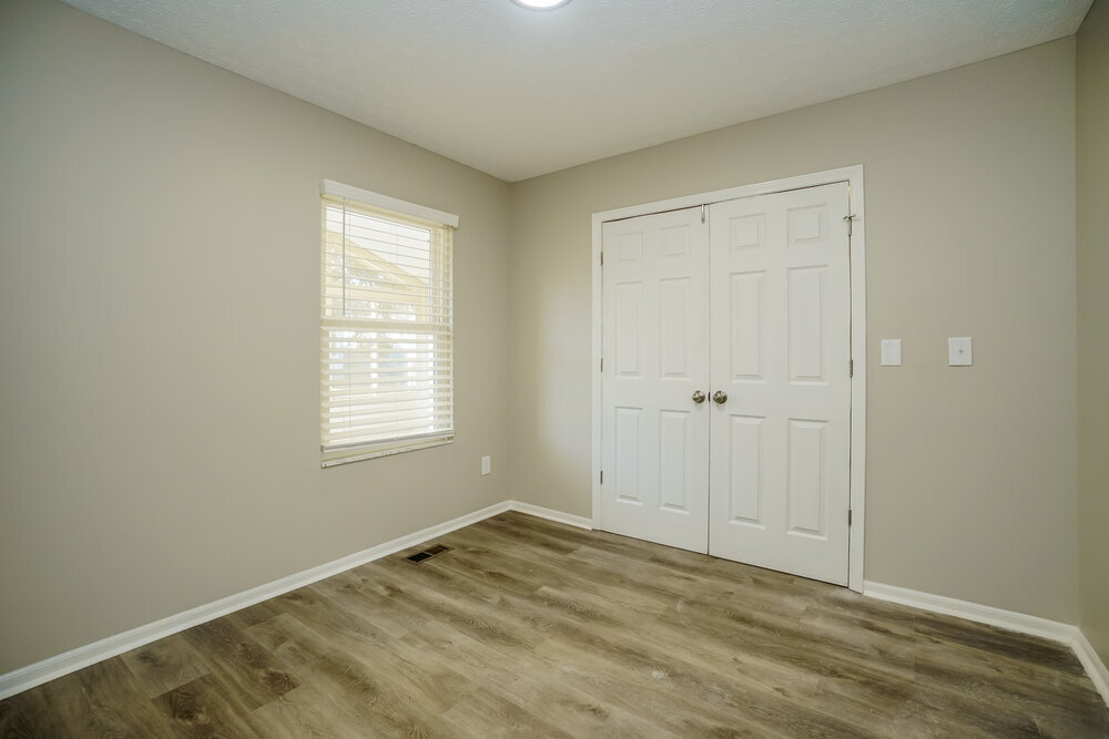Building Photo - 1551 Covina Dr