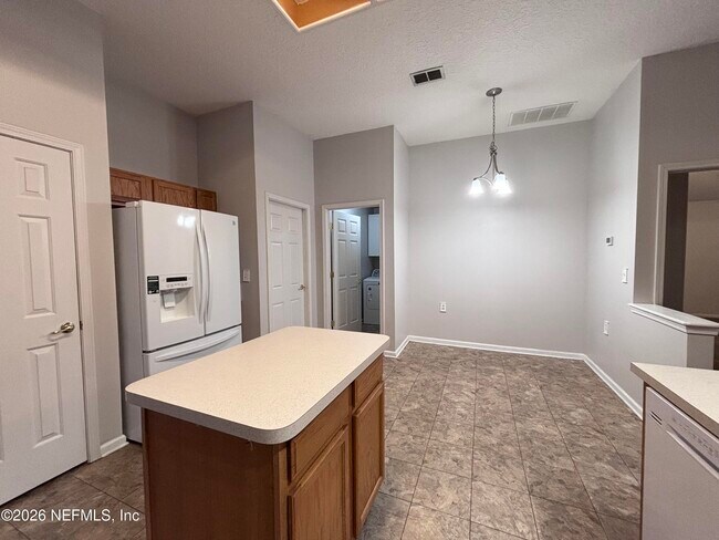 Building Photo - 3492 Whisper Creek Blvd