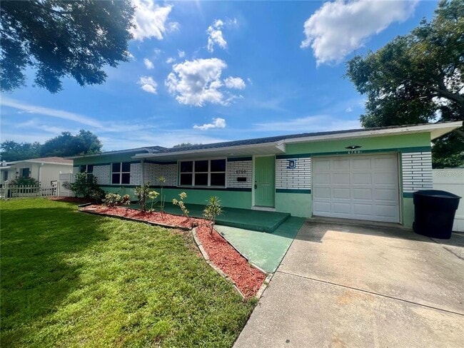 Primary Photo - 6700 17th Ln N