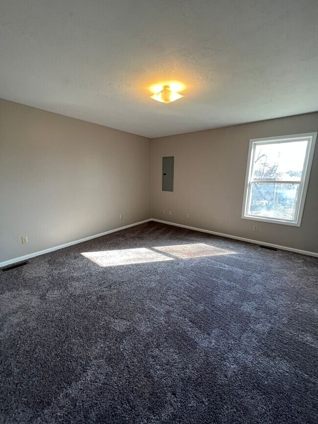 Building Photo - Charming 3 BD, 2 BA Home in Martin, TN!