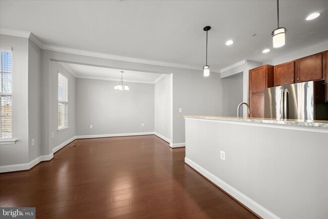 Building Photo - 11246 Chase St