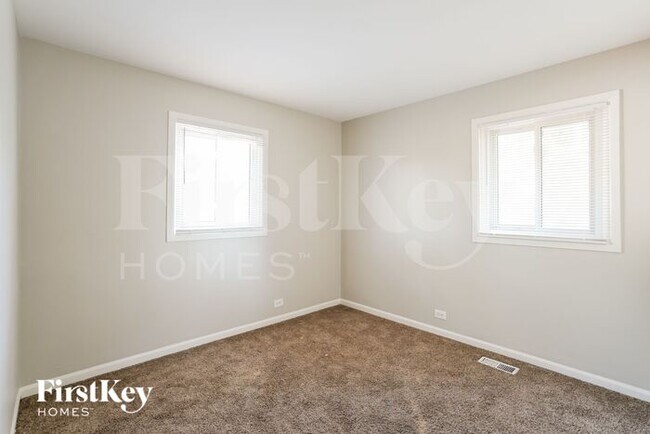 Building Photo - 2629 75th St