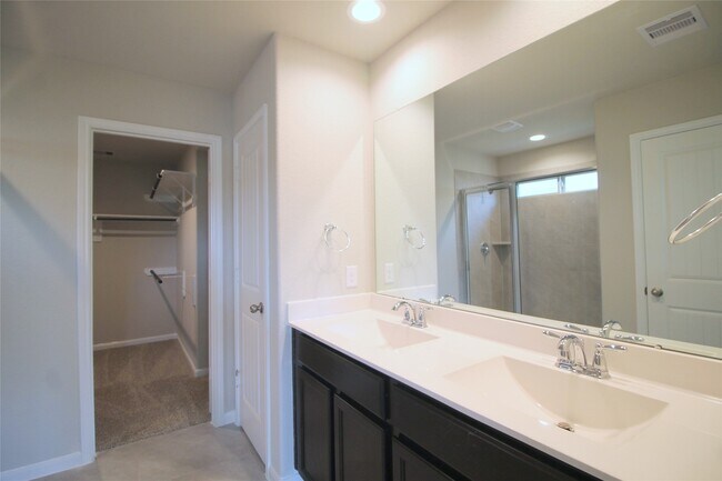 Building Photo - 29607 Kettle Creek Ct