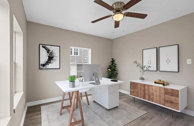 Building Photo - 5244 Leeland St