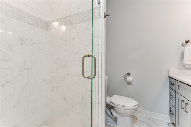 Building Photo - 2318 Stutz Dr