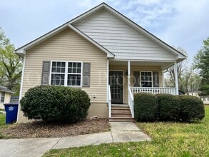 Building Photo - 1679 Thompson Dr