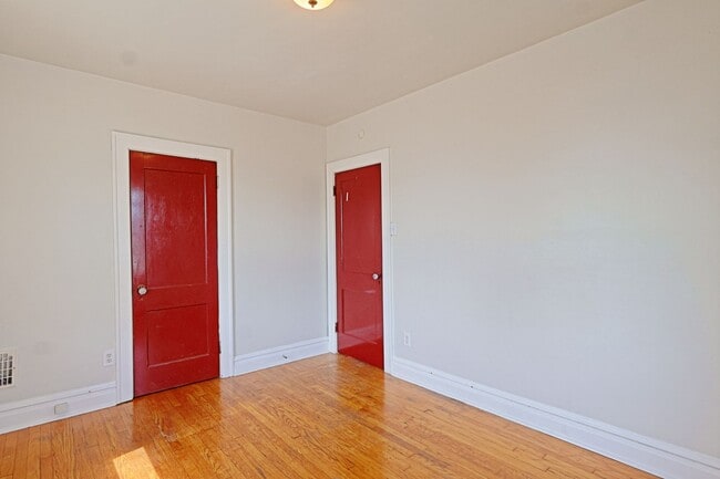 Building Photo - 6328 Arsenal St