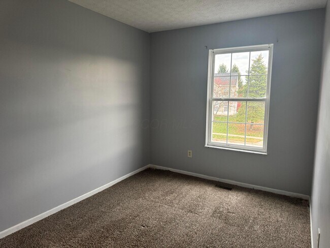 Building Photo - 757 Tricolor Dr