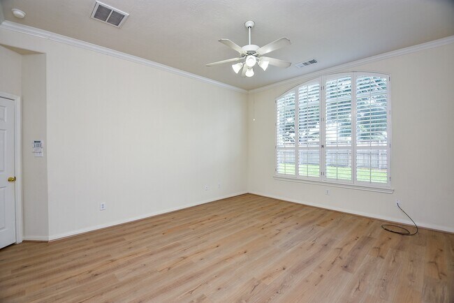 Building Photo - 15119 Newfield Bridge Ln