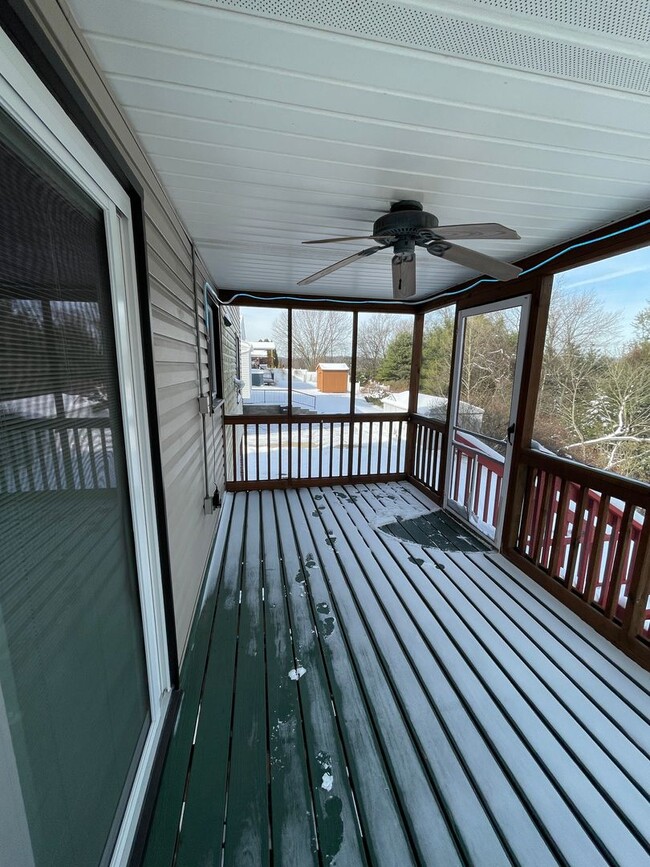 Building Photo - 120 Scottsdale Dr