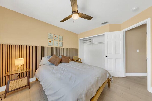 Building Photo - 8004 Caymus Dr