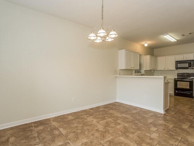 Building Photo - 13314 Chasworth Dr