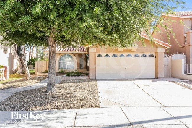 Building Photo - 2328 Brighton Shore St