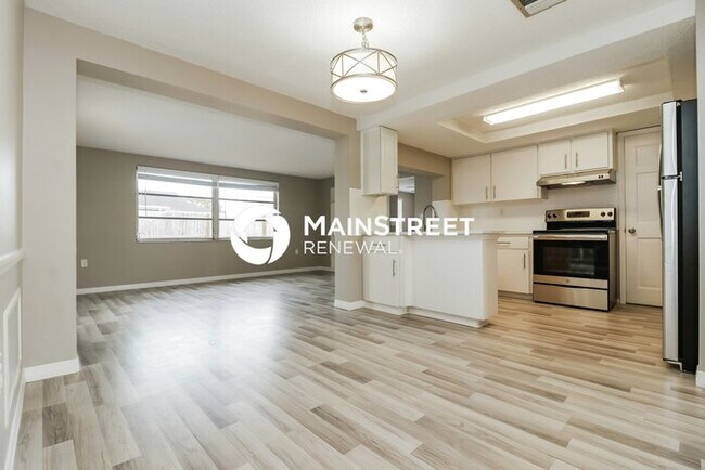 Building Photo - 3 Bedroom Pet-Friendly Home in New Port Richey, FL with Main Street Renewal