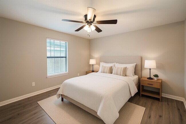 Building Photo - 808 E 32nd St