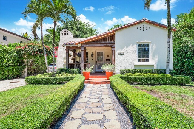 Building Photo - 1029 Milan Ave